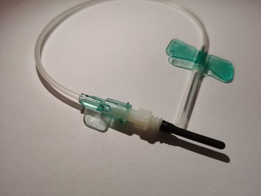 Disposable Blood Collection Butterfly Needle With Luer Adapter